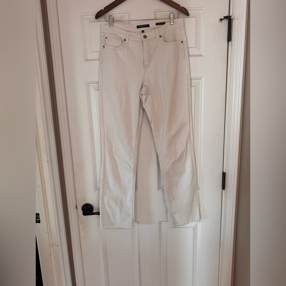 Jones New York Signature Lexington Straight Women’s White Jeans size 8 - Picture 5 of 11